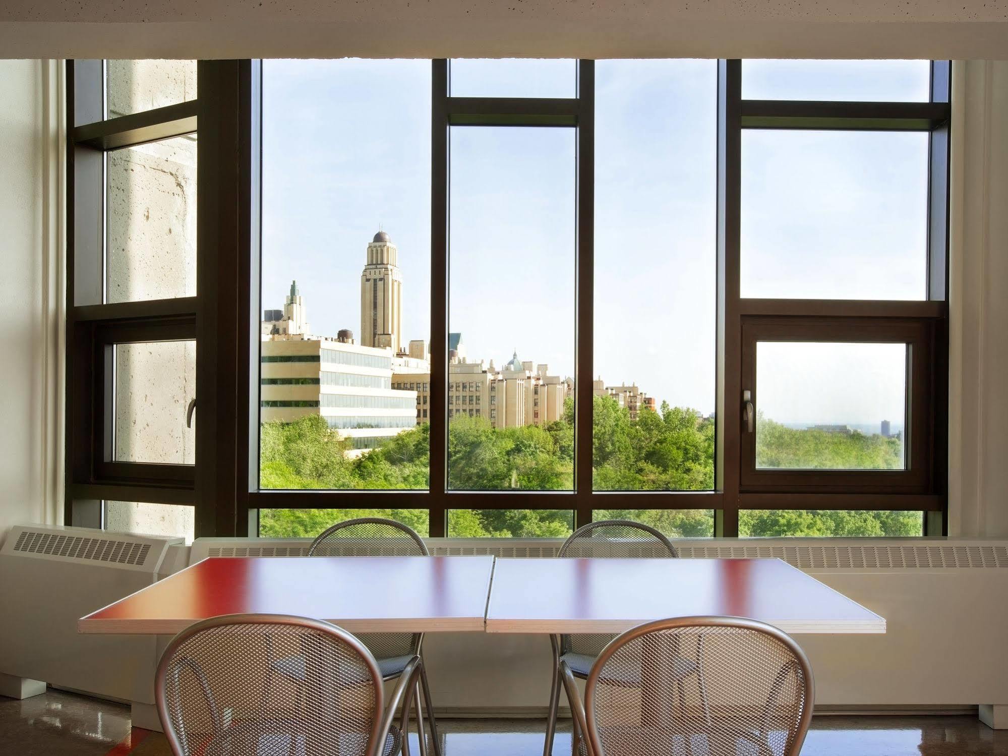 Hotel Zum Résidences - De Montréal